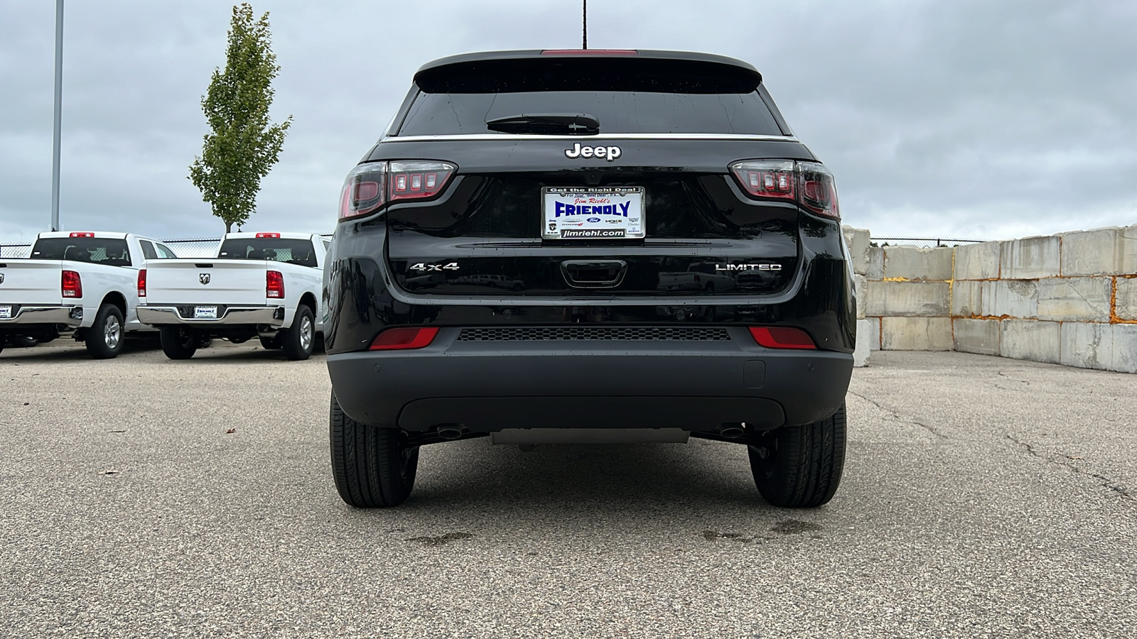 2025 Jeep Compass Limited 14