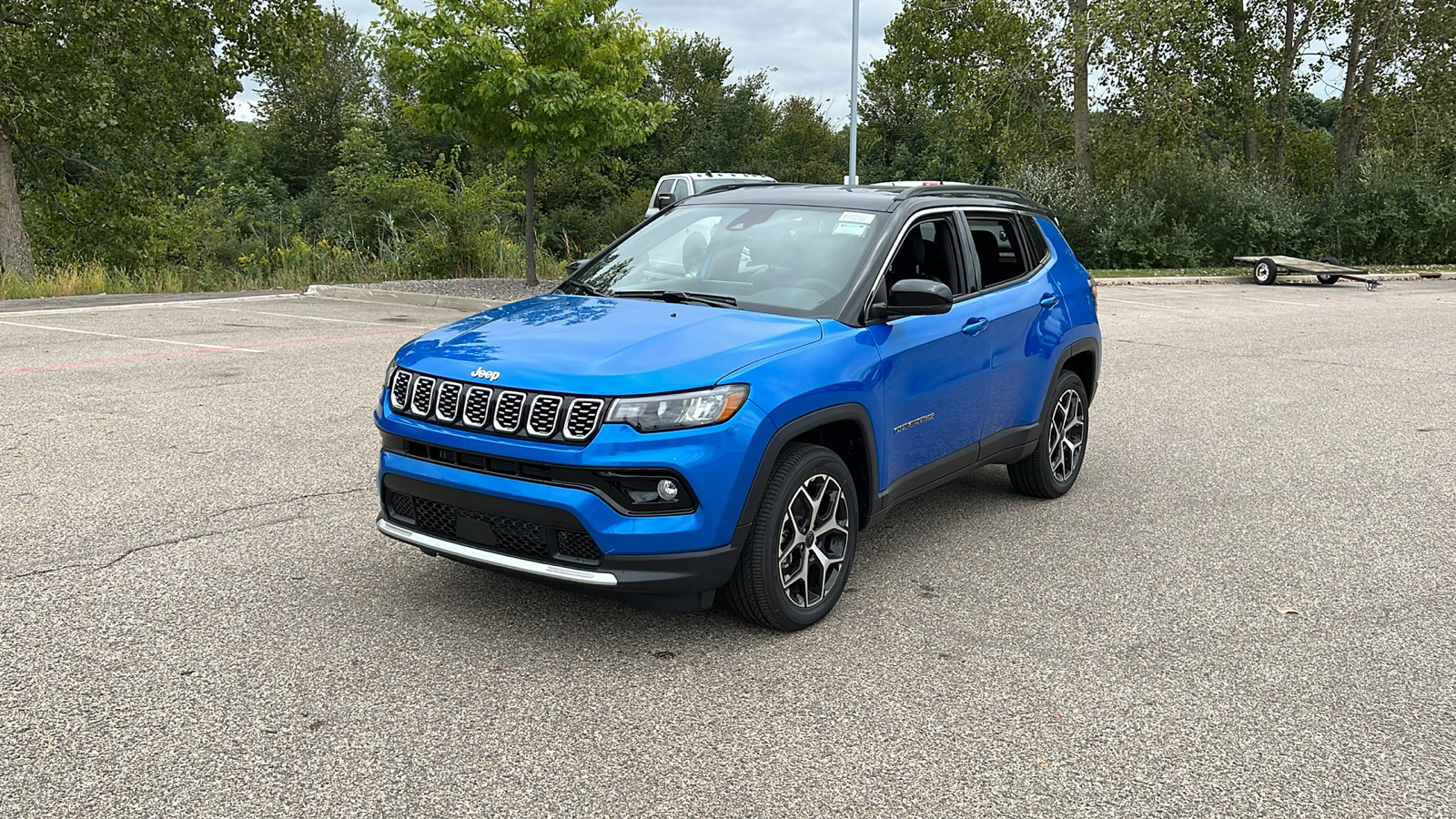 2025 Jeep Compass Limited 8