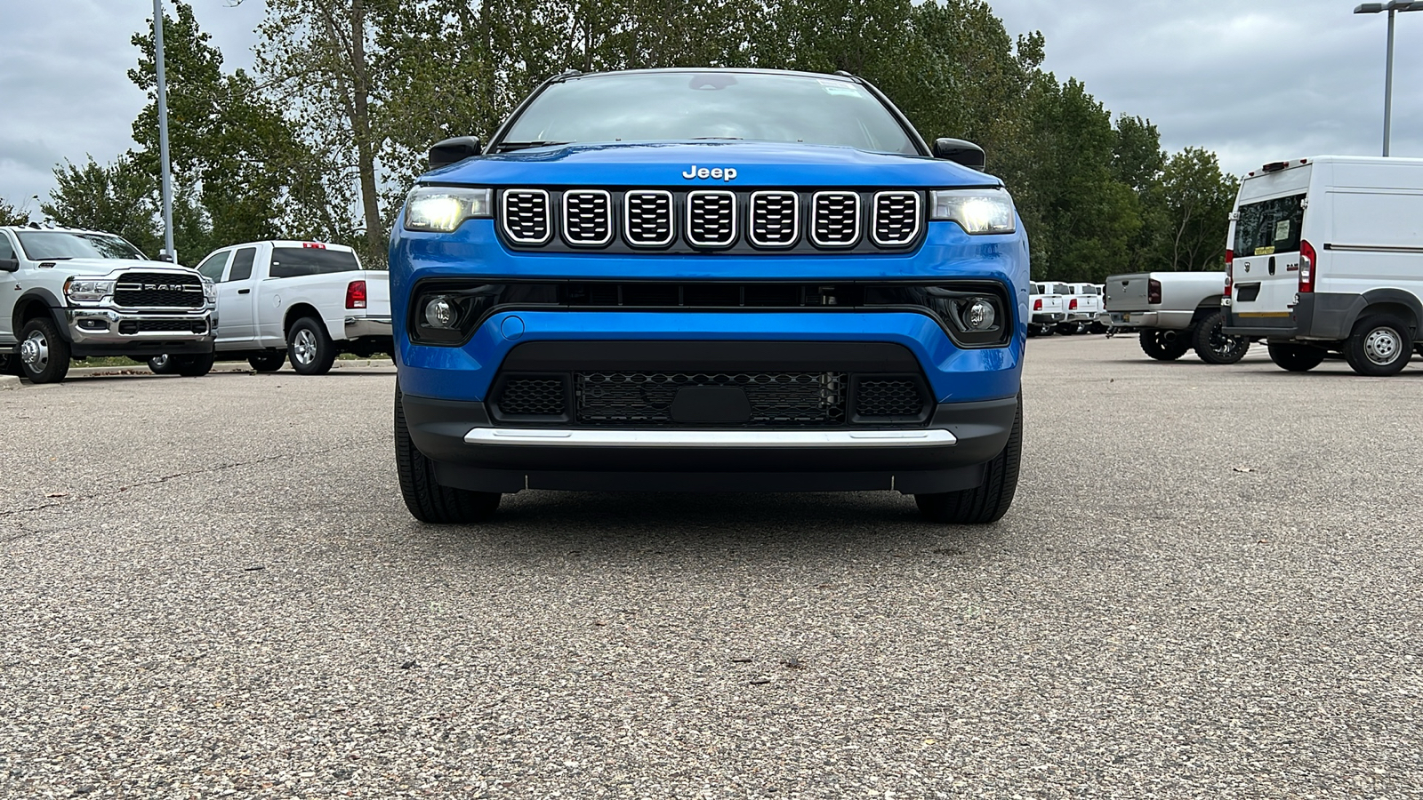 2025 Jeep Compass Limited 12