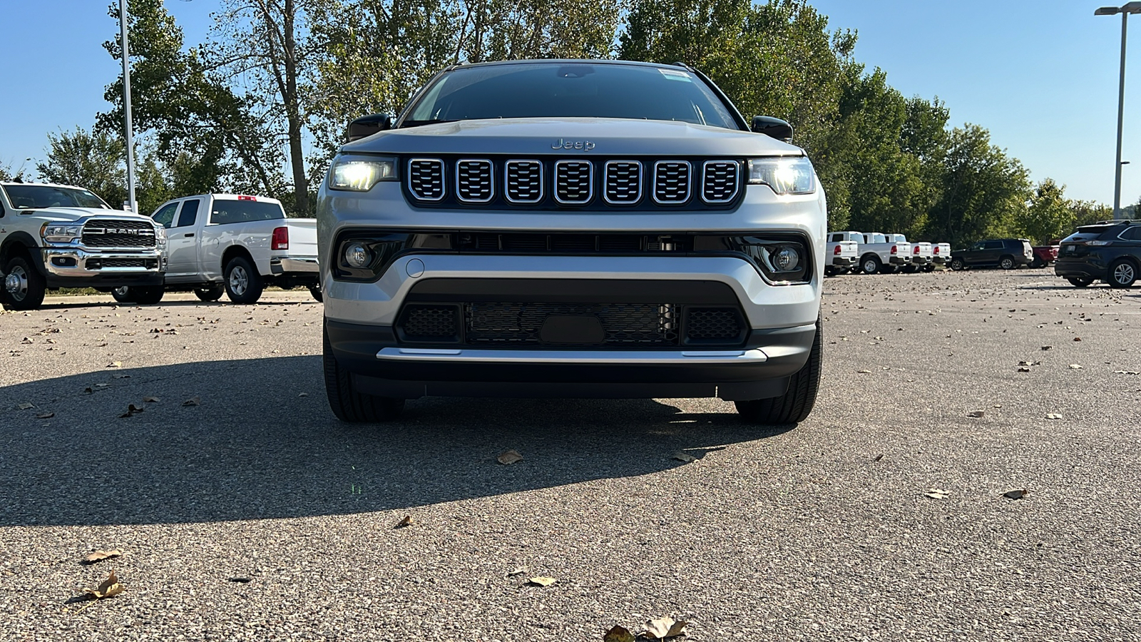 2025 Jeep Compass Limited 12