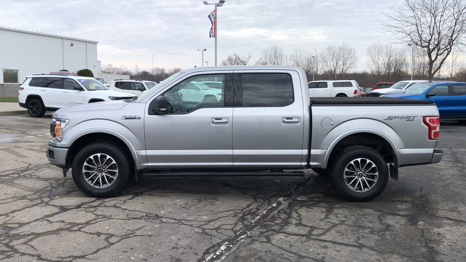 2020 Ford F-150 XLT 3