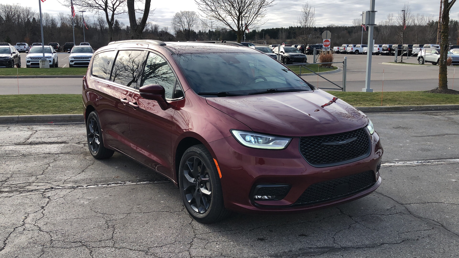 2021 Chrysler Pacifica Touring L 10