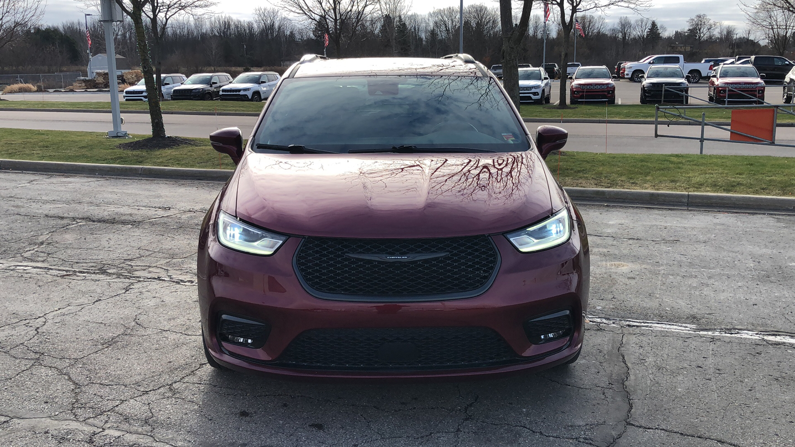 2021 Chrysler Pacifica Touring L 11