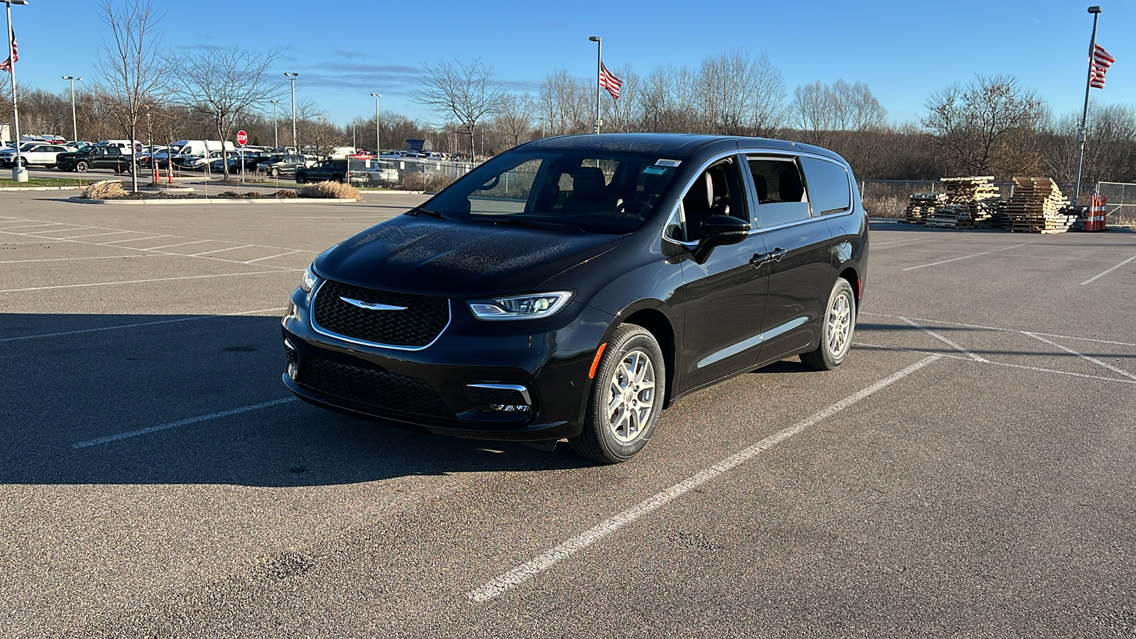 2025 Chrysler Pacifica  11