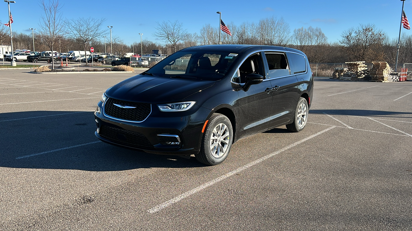 2025 Chrysler Pacifica  9