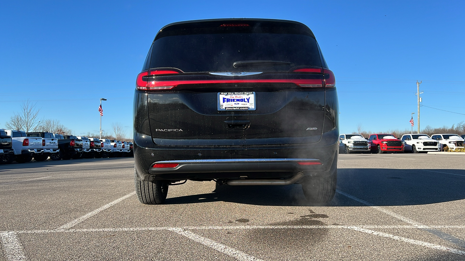 2025 Chrysler Pacifica  15