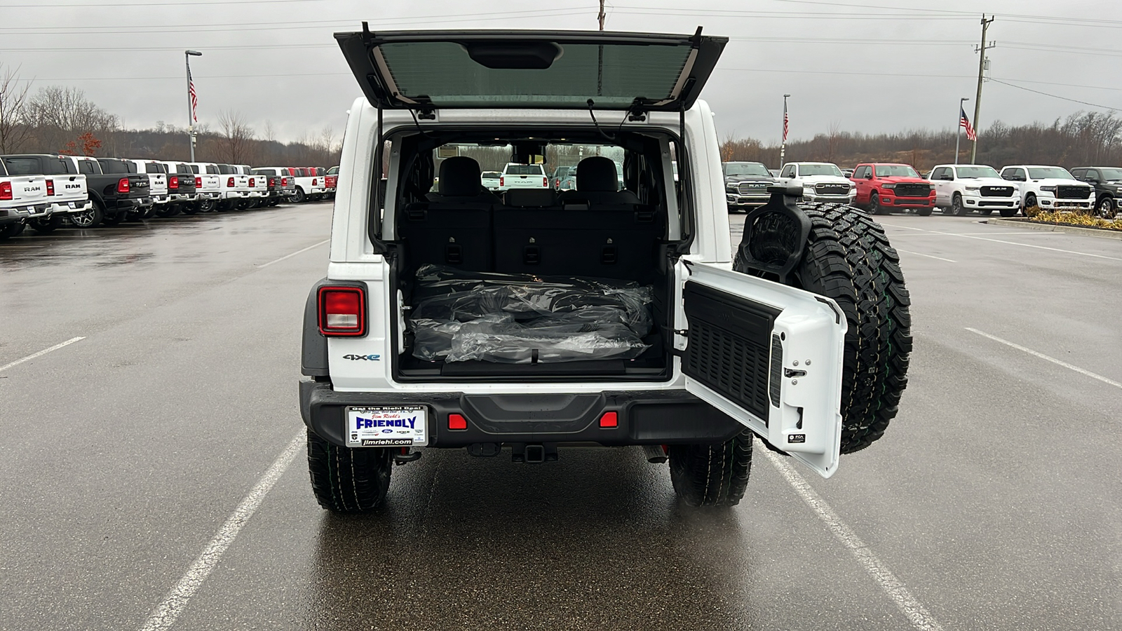 2025 Jeep Wrangler Willys 4xe 14