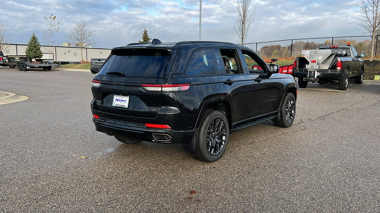 2025 Jeep Grand Cherokee Summit 4