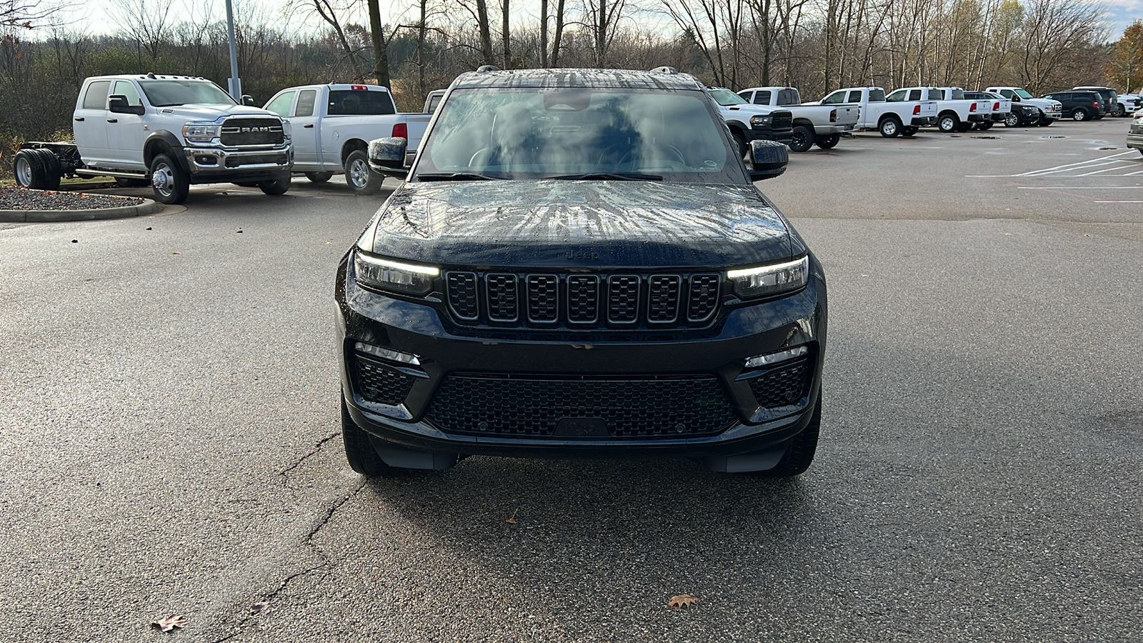 2025 Jeep Grand Cherokee Summit 9