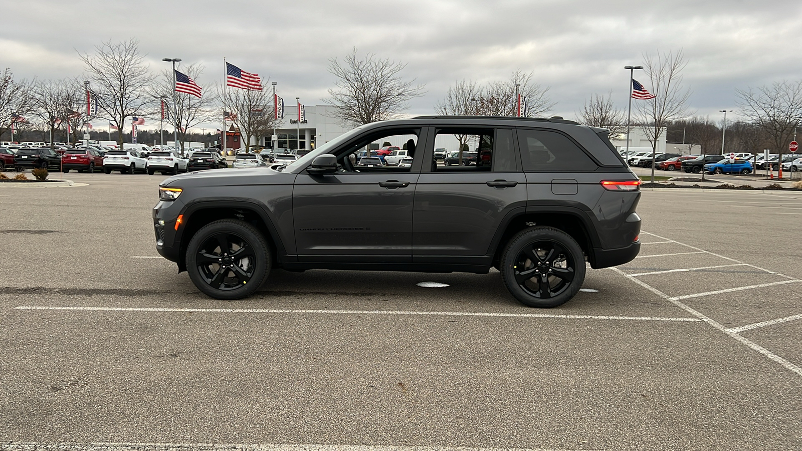 2025 Jeep Grand Cherokee Limited 7