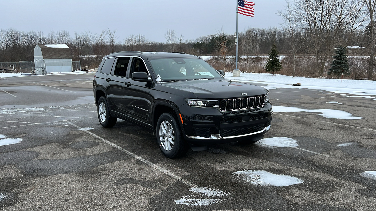 2025 Jeep Grand Cherokee L Laredo 2