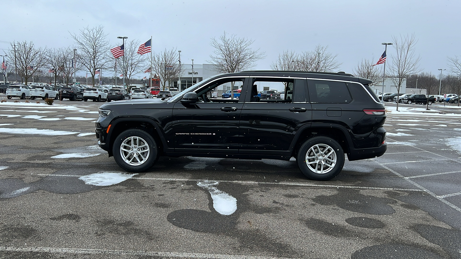 2025 Jeep Grand Cherokee L Laredo 7