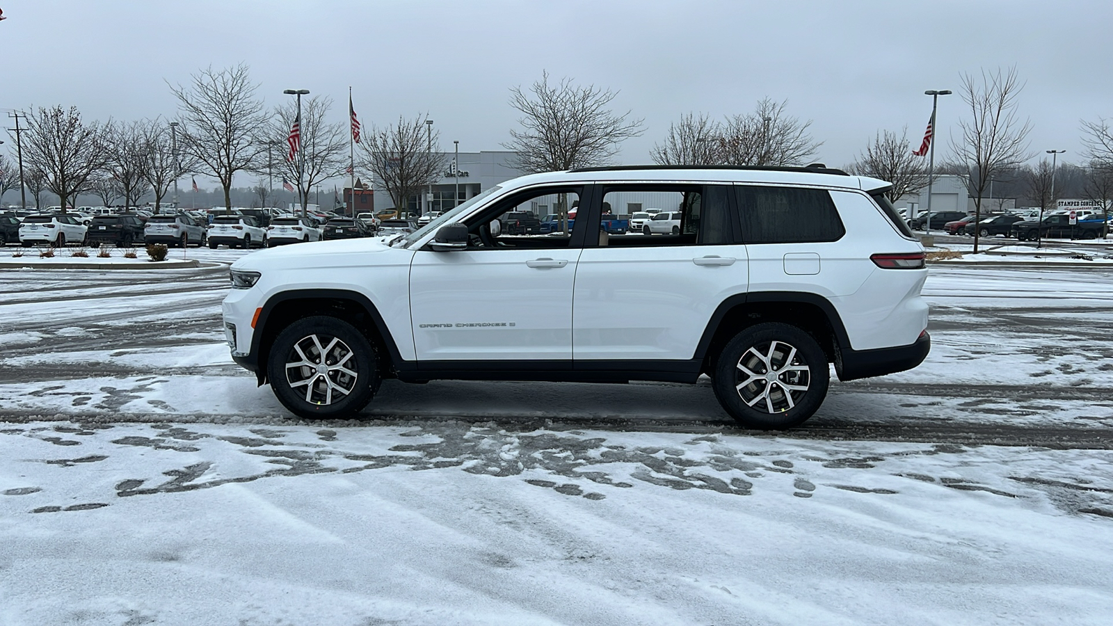 2025 Jeep Grand Cherokee L Limited 7