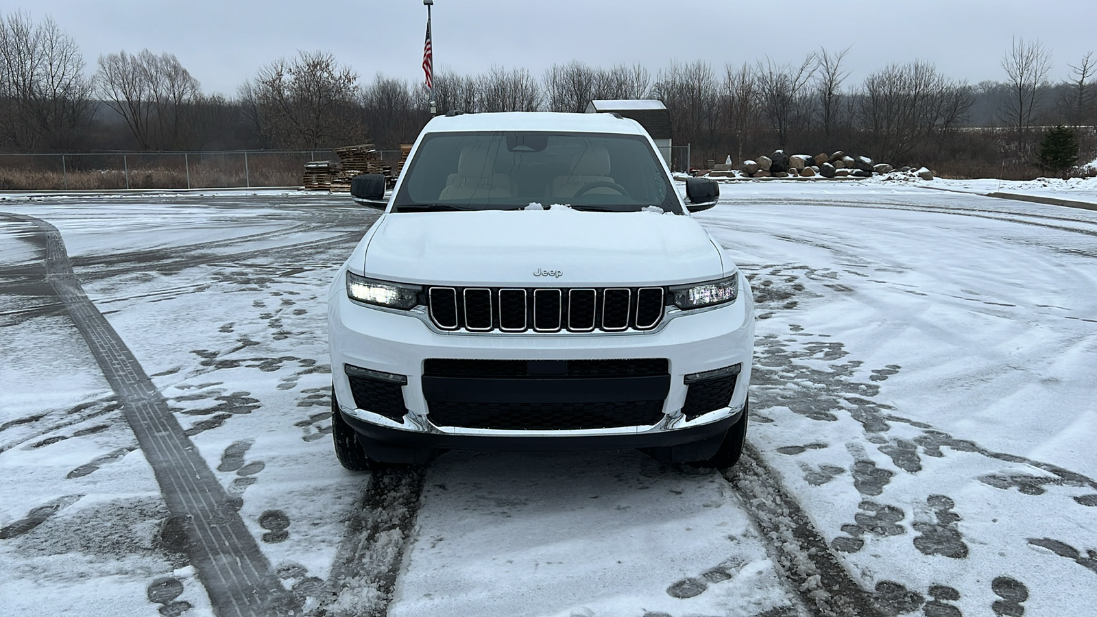 2025 Jeep Grand Cherokee L Limited 9