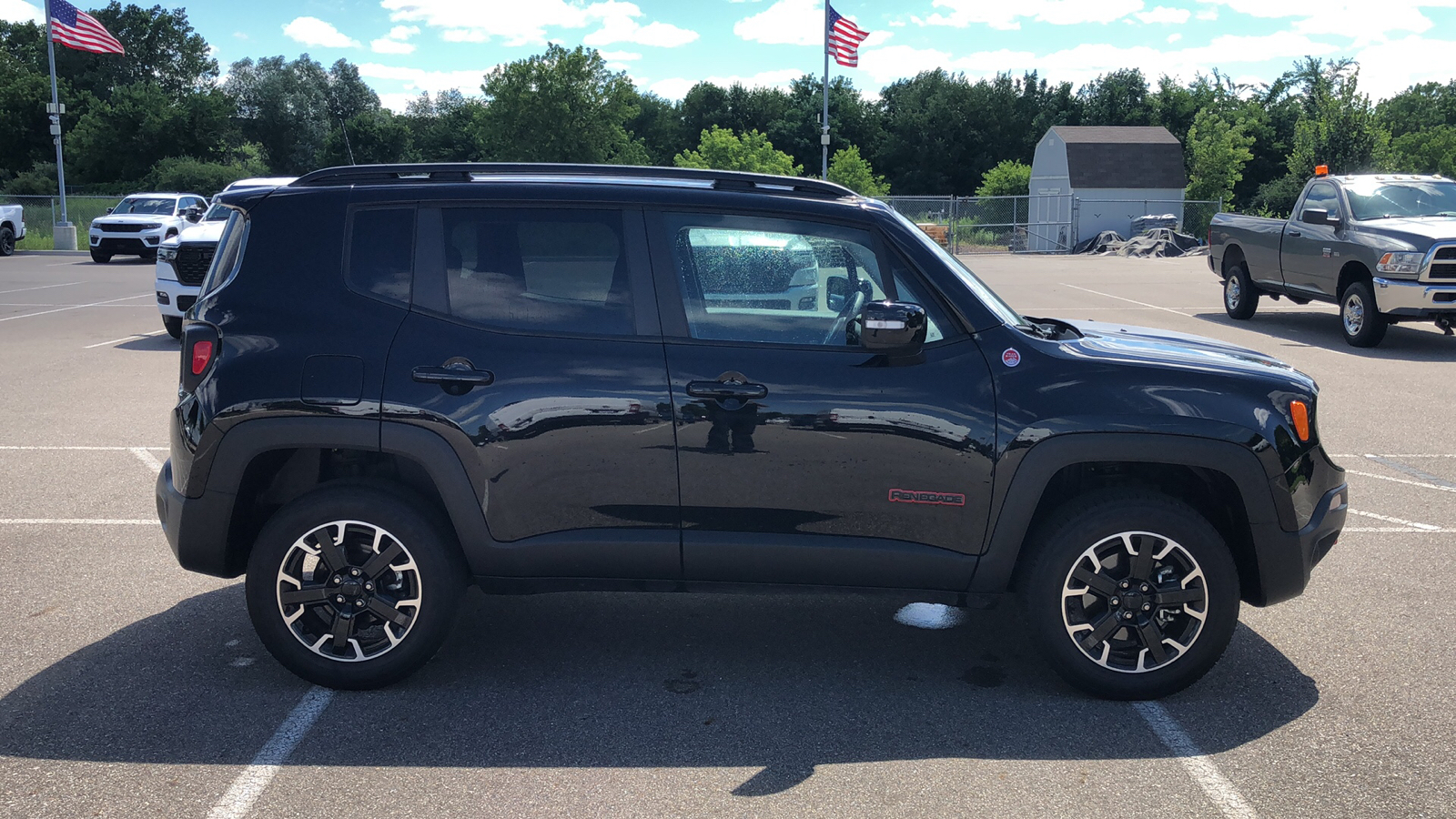 2023 Jeep Renegade Trailhawk 7