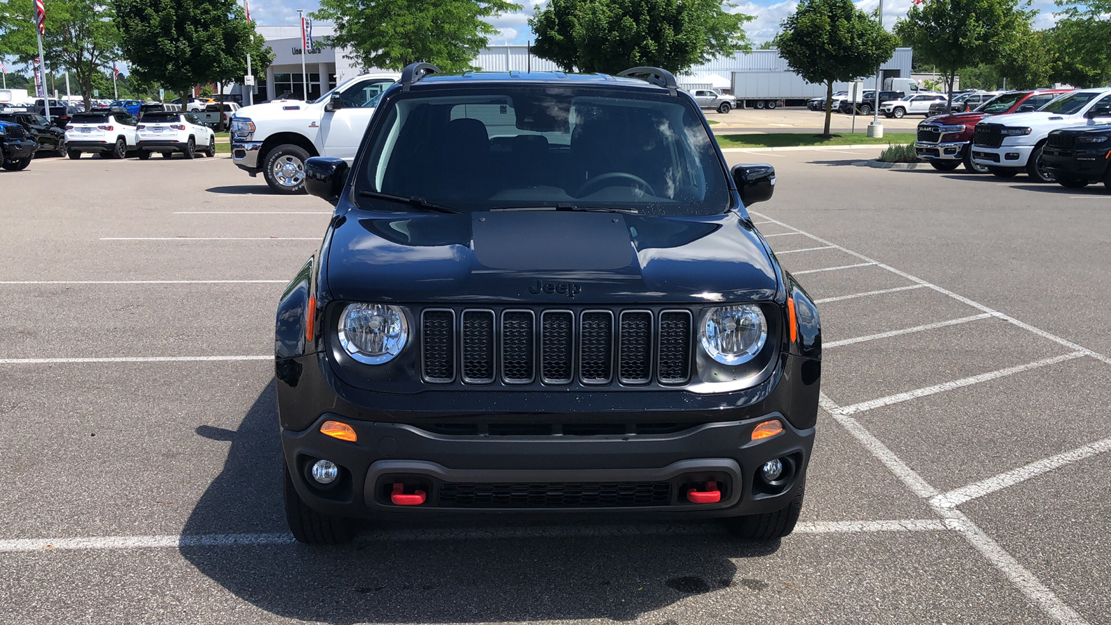 2023 Jeep Renegade Trailhawk 9