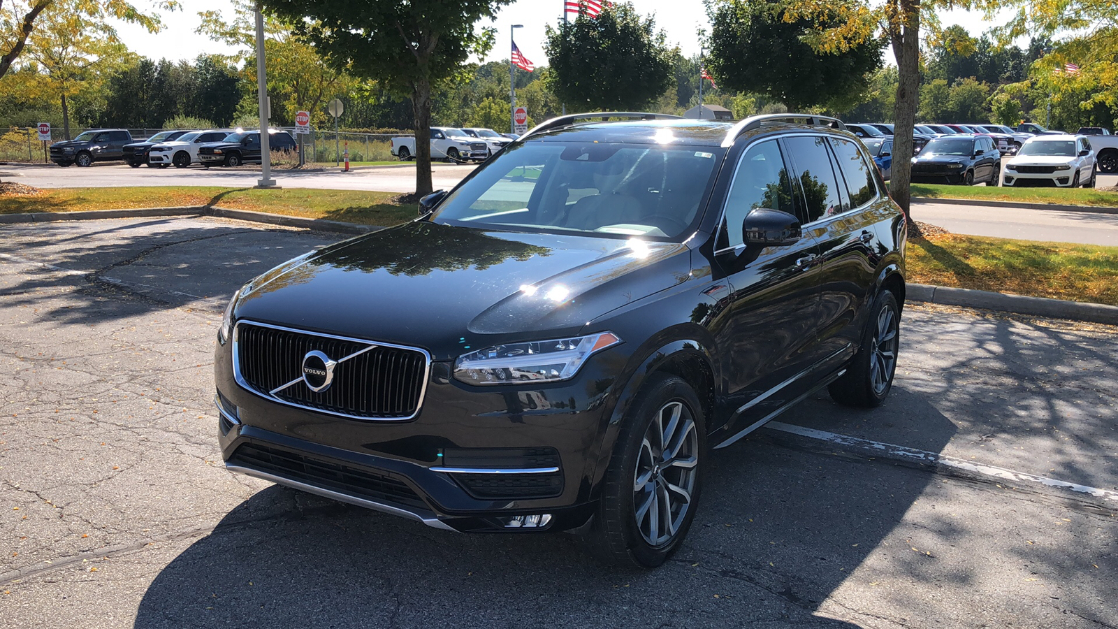 2019 Volvo XC90 T5 Momentum 2