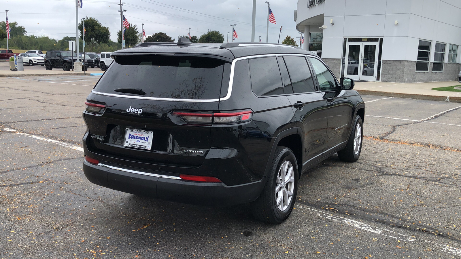 2022 Jeep Grand Cherokee L Limited 6