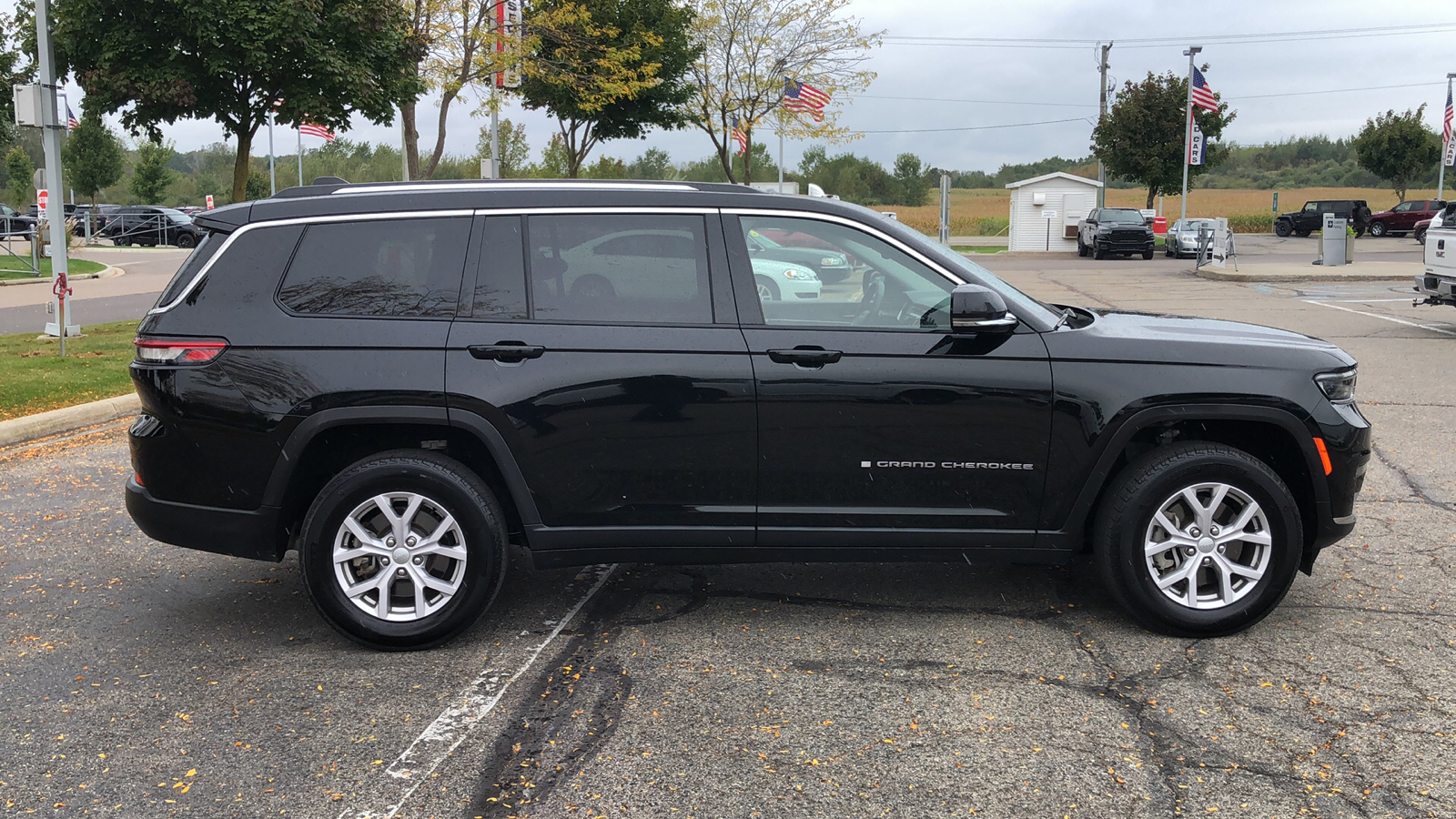 2022 Jeep Grand Cherokee L Limited 7