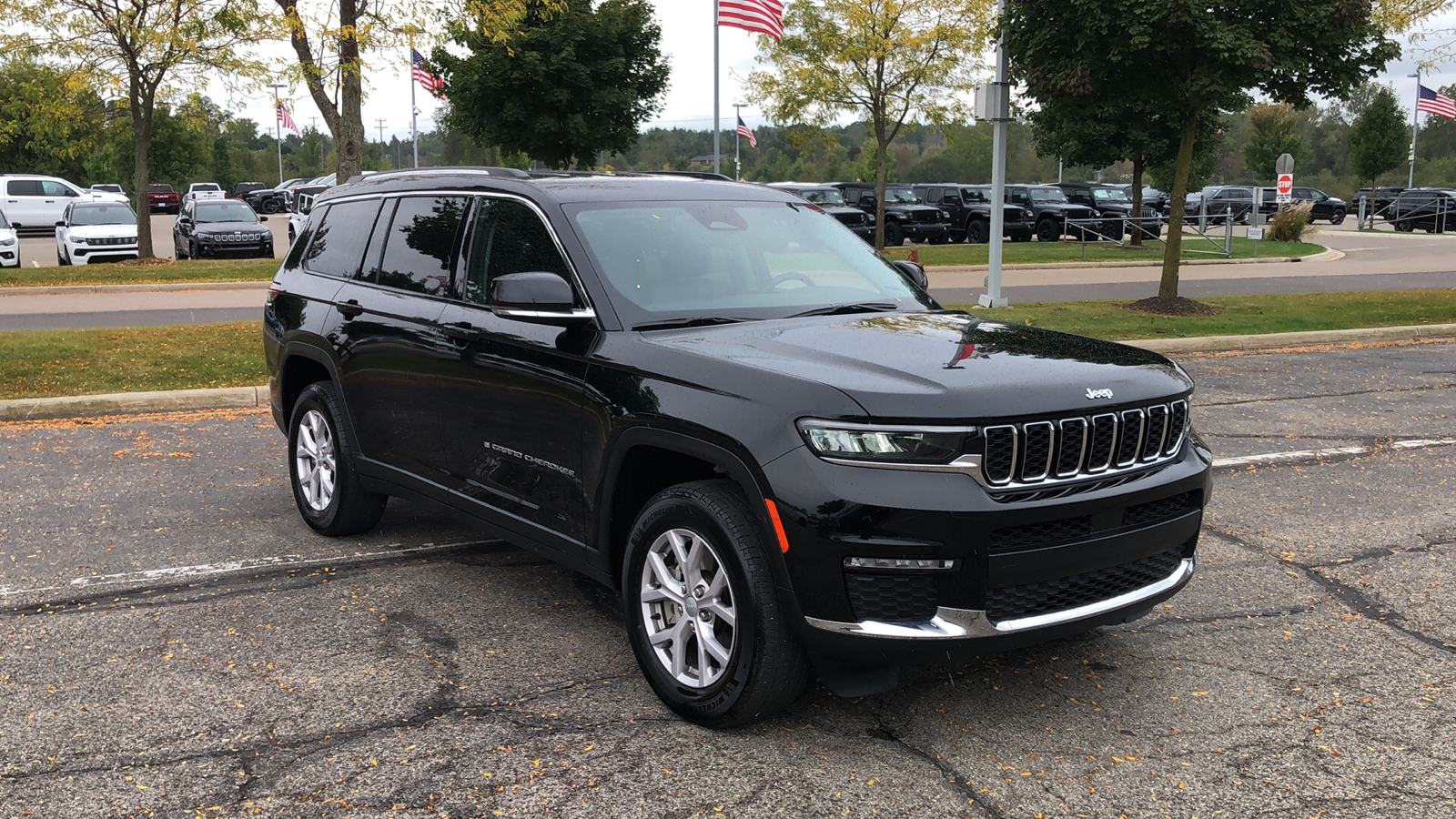 2022 Jeep Grand Cherokee L Limited 8