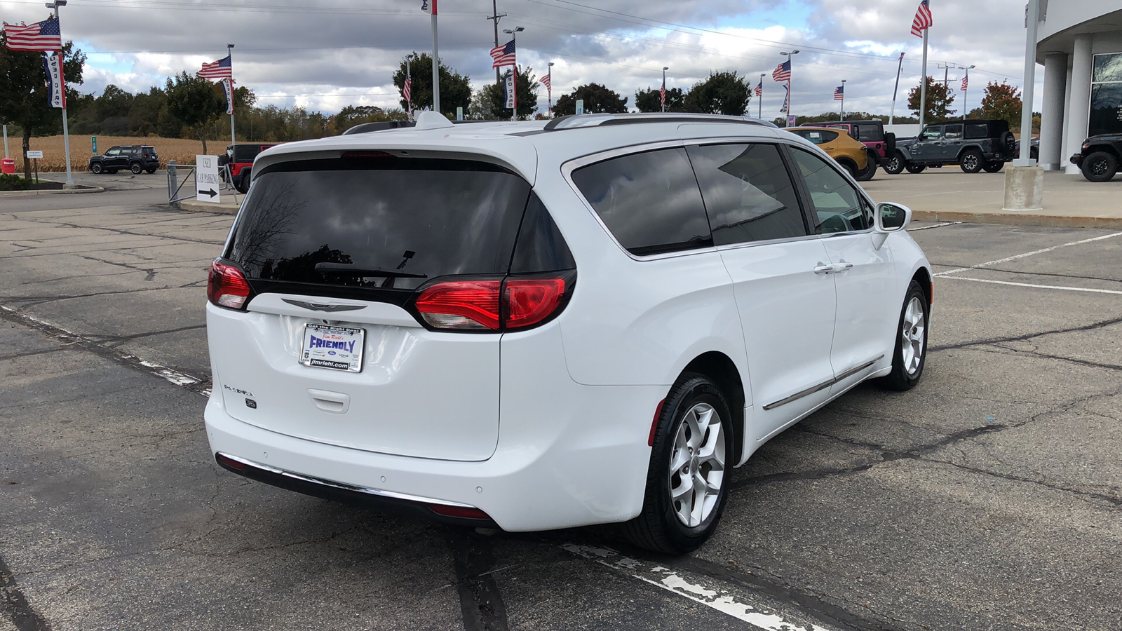 2020 Chrysler Pacifica Touring L 6