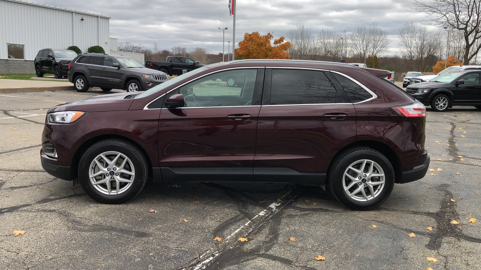 2022 Ford Edge SEL 3