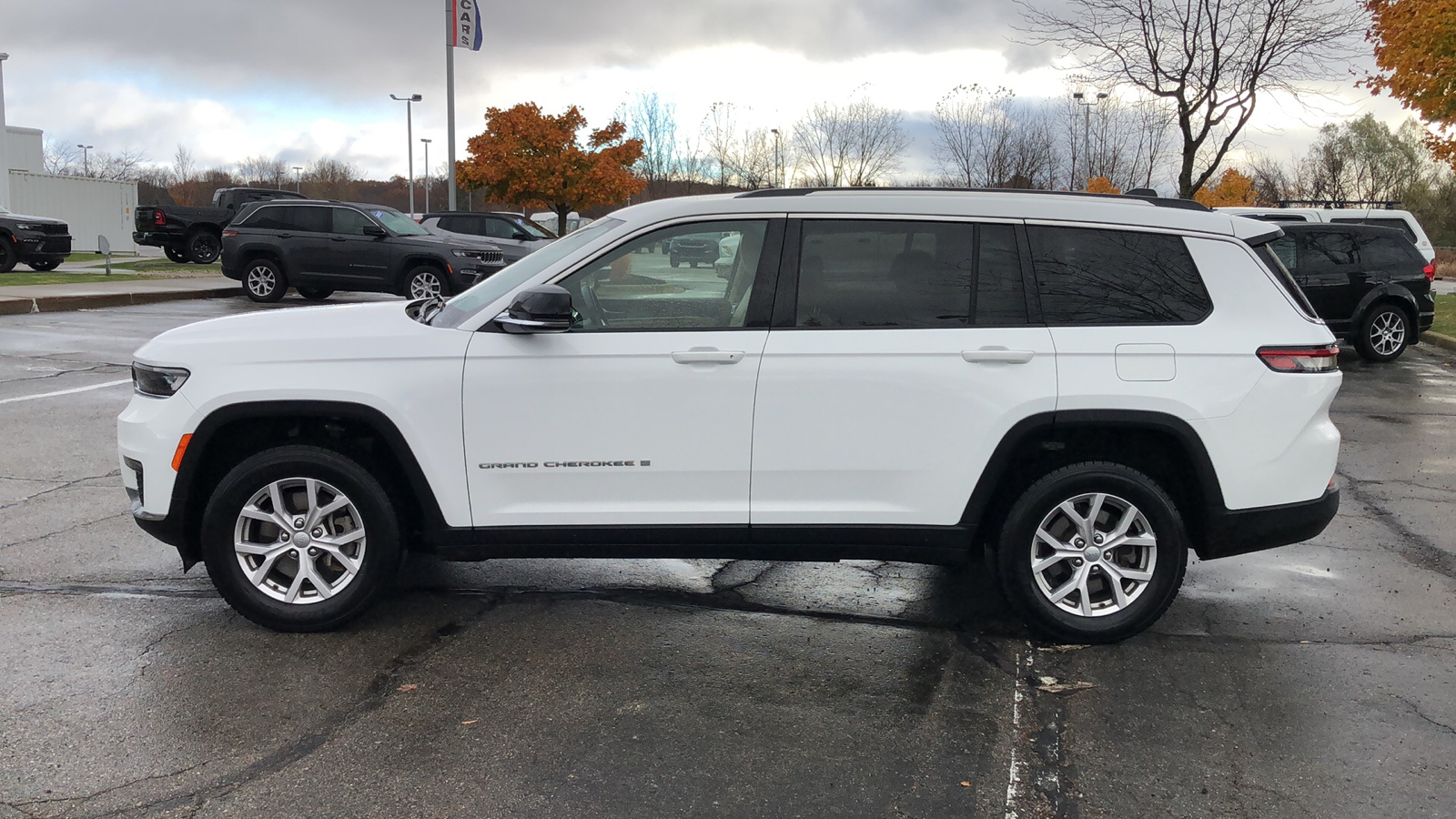 2021 Jeep Grand Cherokee L Limited 3