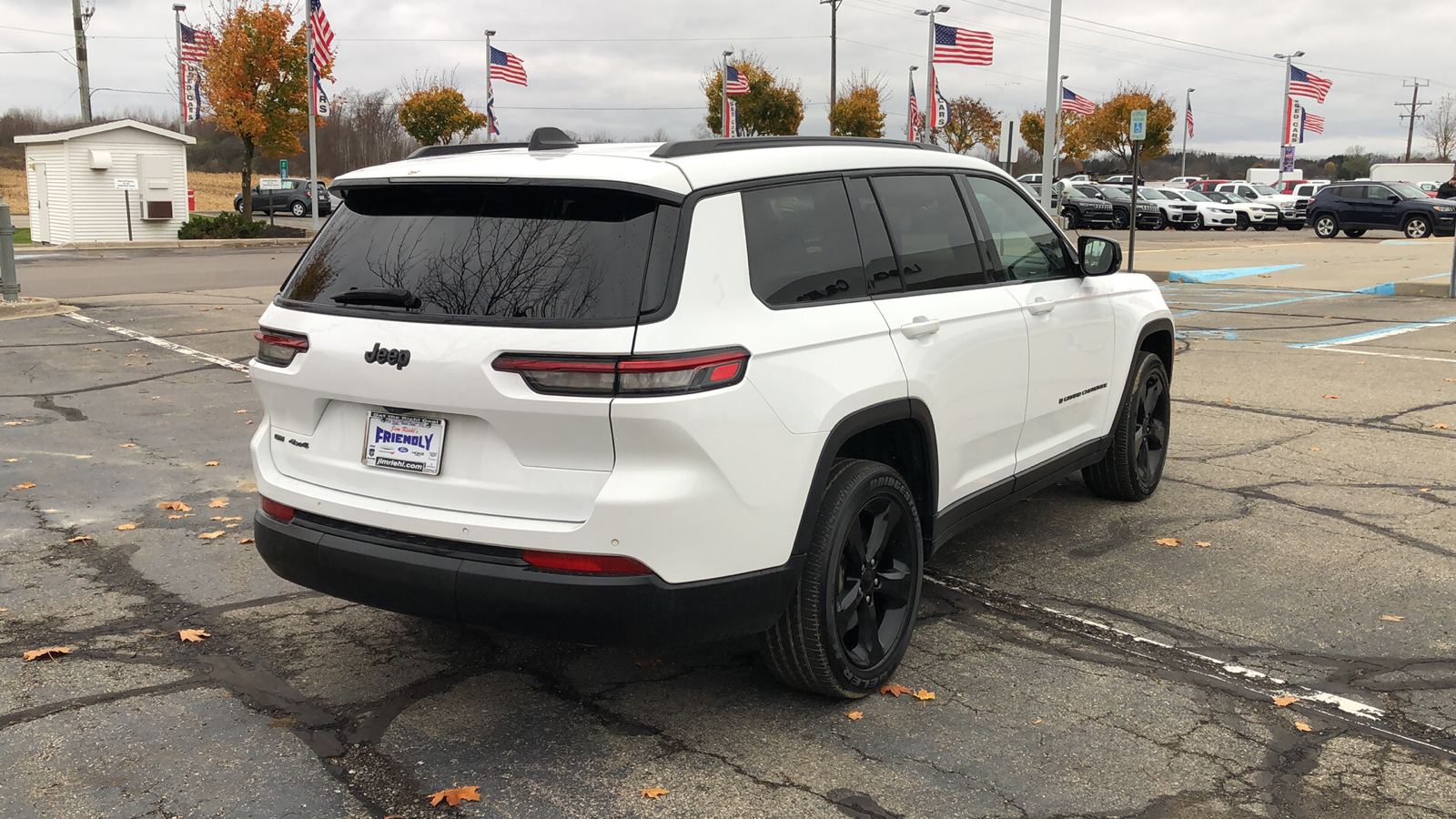 2021 Jeep Grand Cherokee L Laredo 6