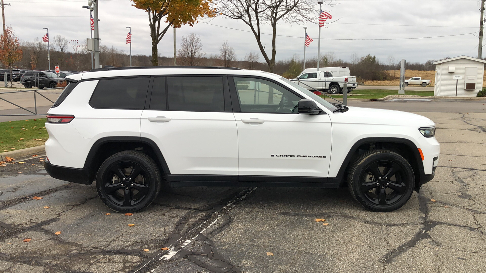 2021 Jeep Grand Cherokee L Laredo 7