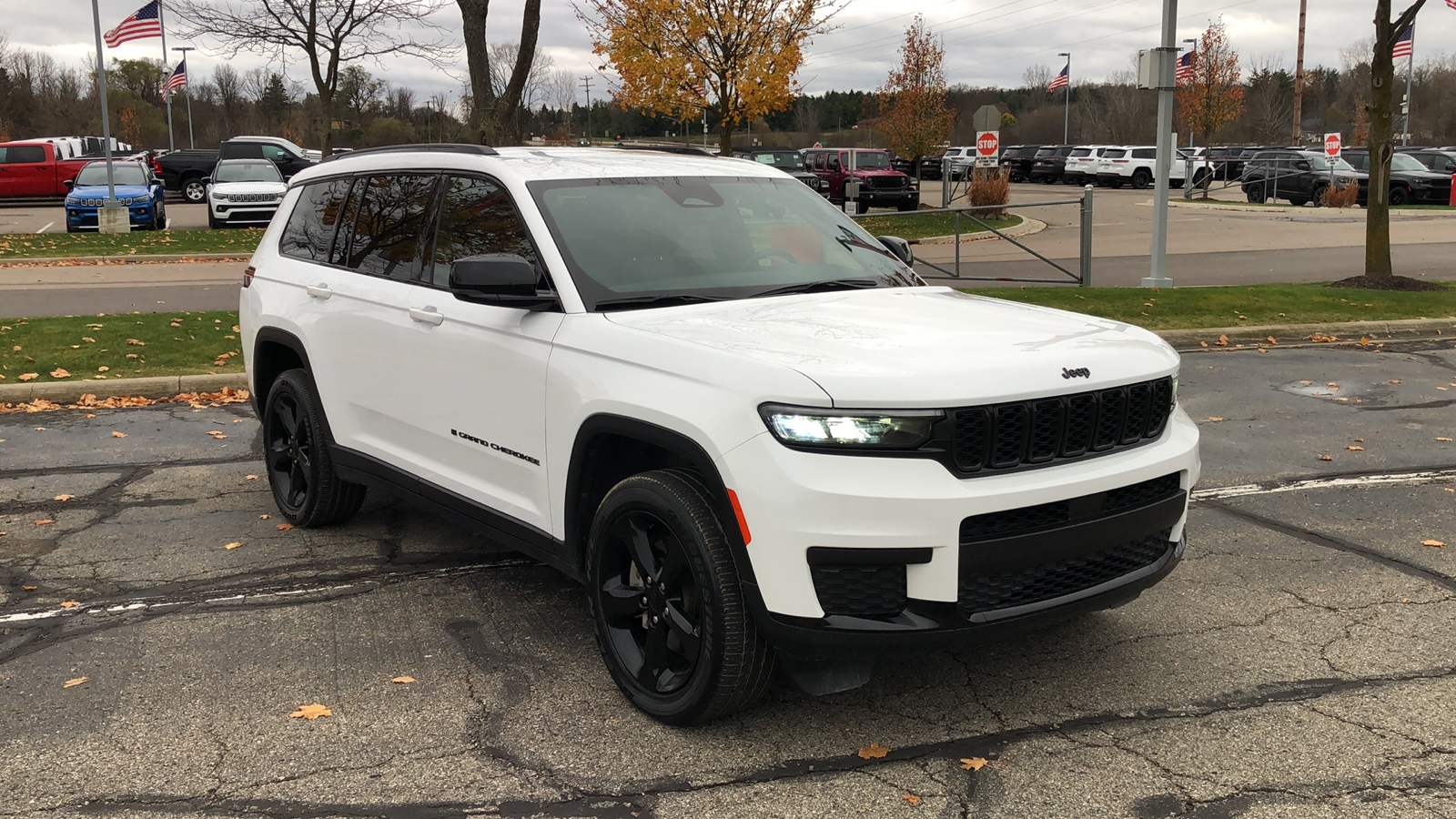 2021 Jeep Grand Cherokee L Laredo 8