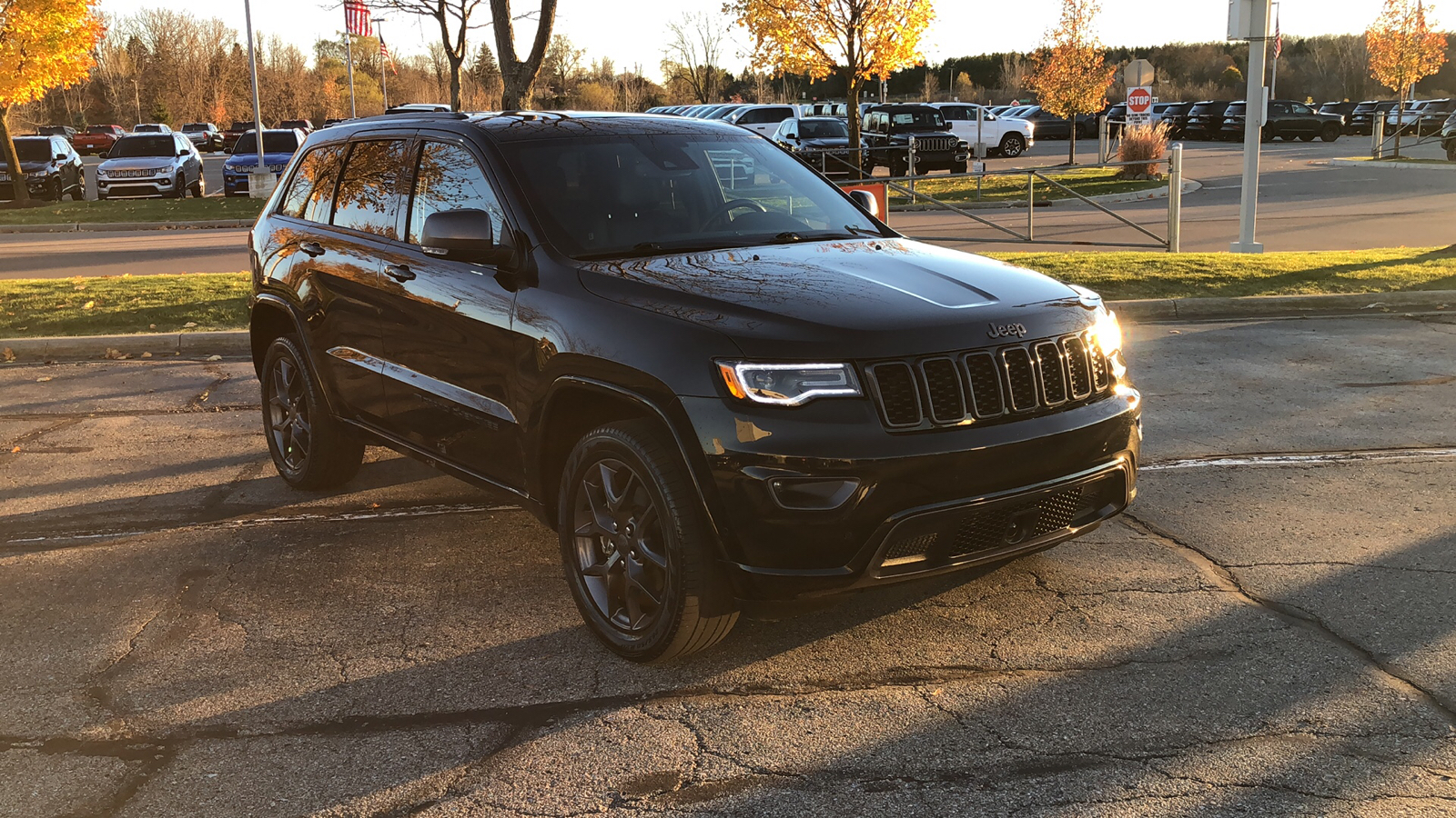 2021 Jeep Grand Cherokee 80th Anniversary Edition 9