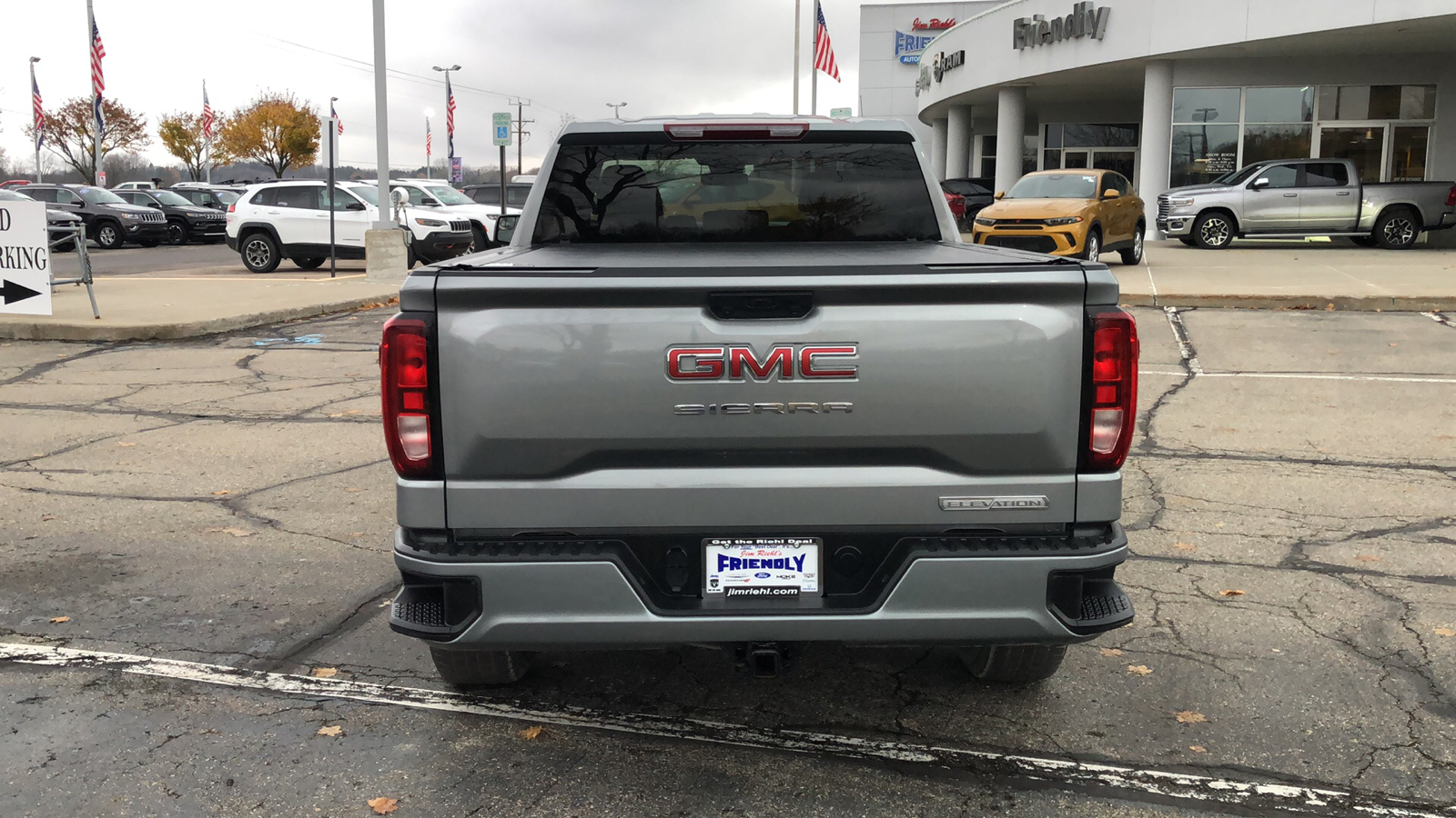 2023 GMC Sierra 1500 Elevation 5