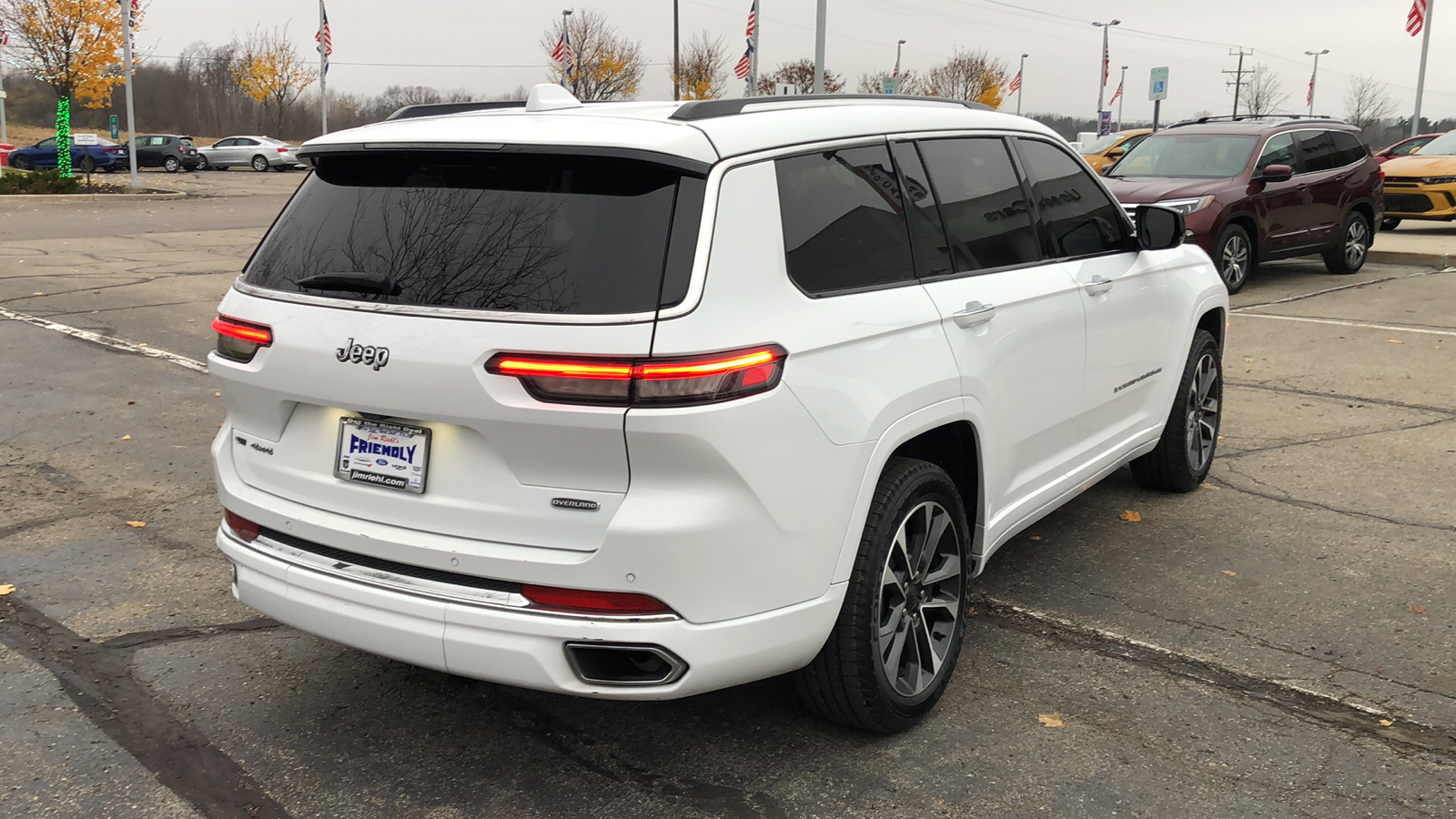 2023 Jeep Grand Cherokee L Overland 7