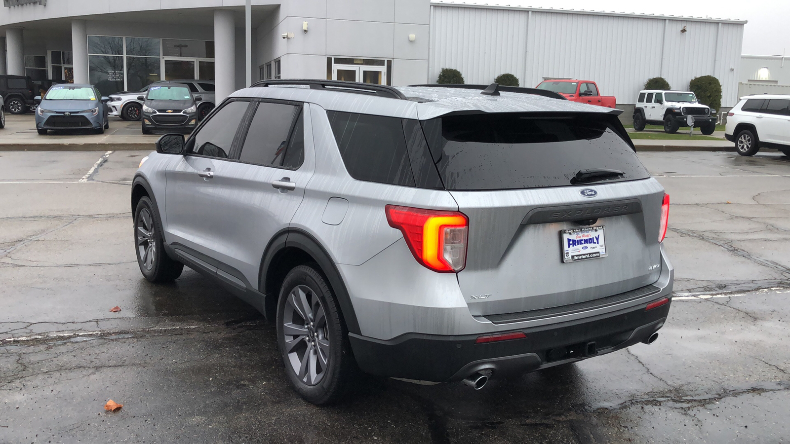 2022 Ford Explorer XLT 4