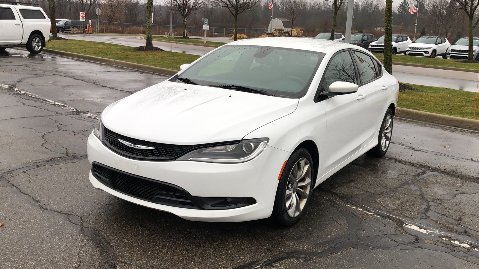 2015 Chrysler 200 S 2