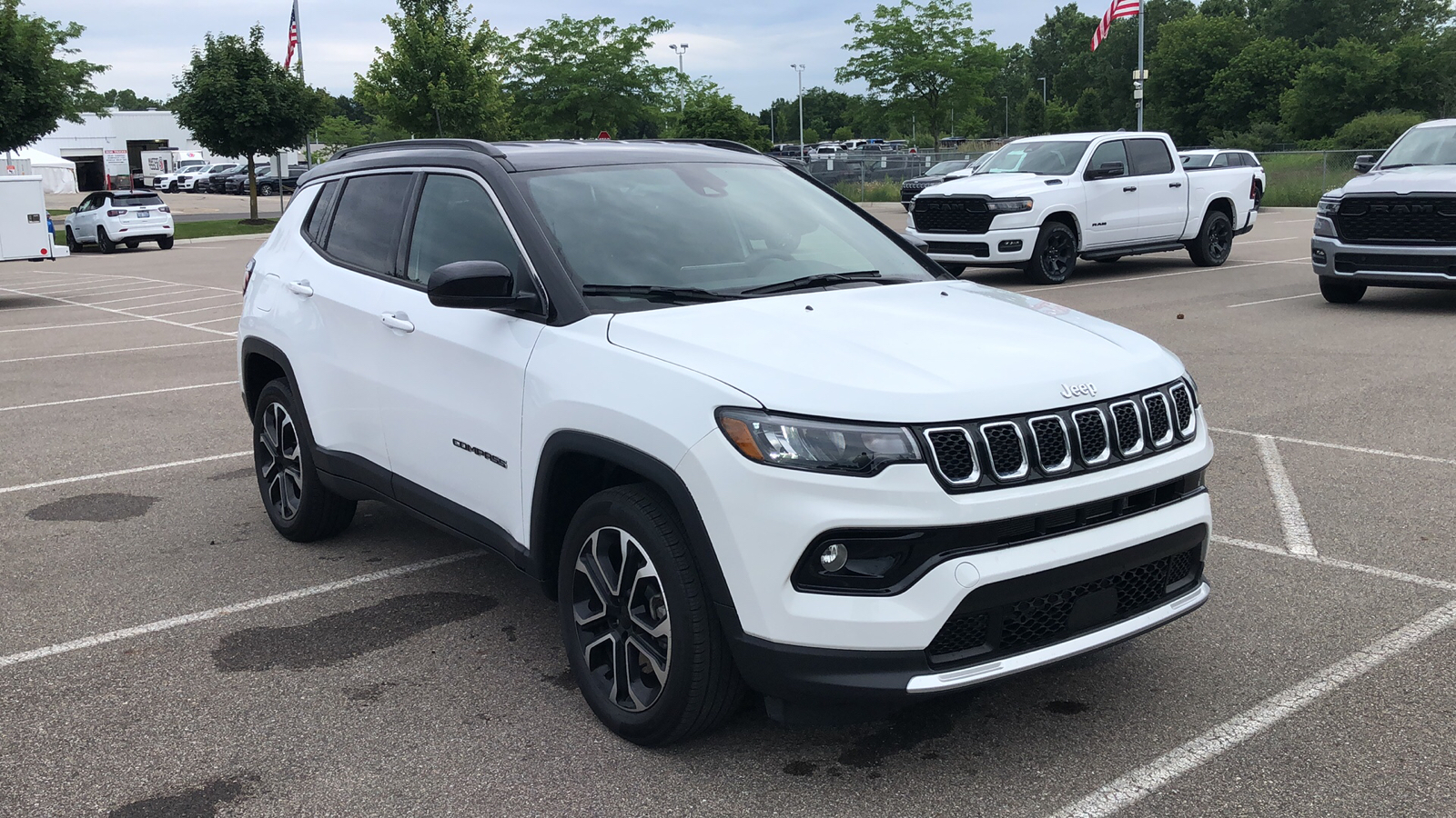 2023 Jeep Compass Limited 8