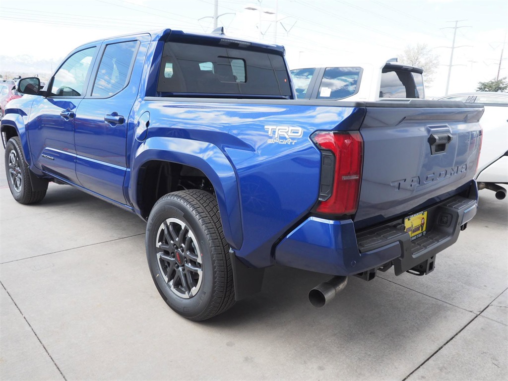 2024 Toyota Tacoma TRD Sport 3