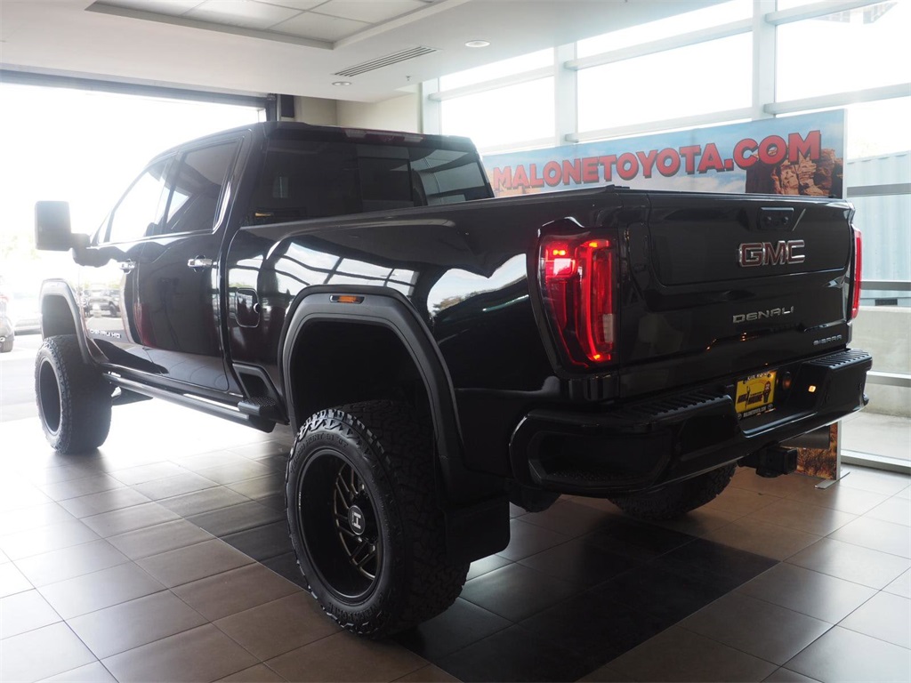 2023 GMC Sierra 3500HD Denali 4