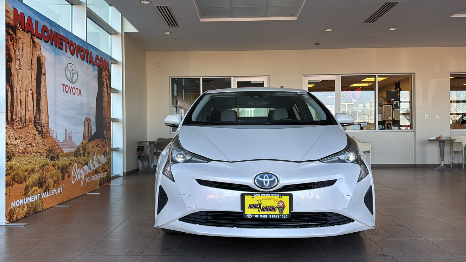 2018 Toyota Prius  1