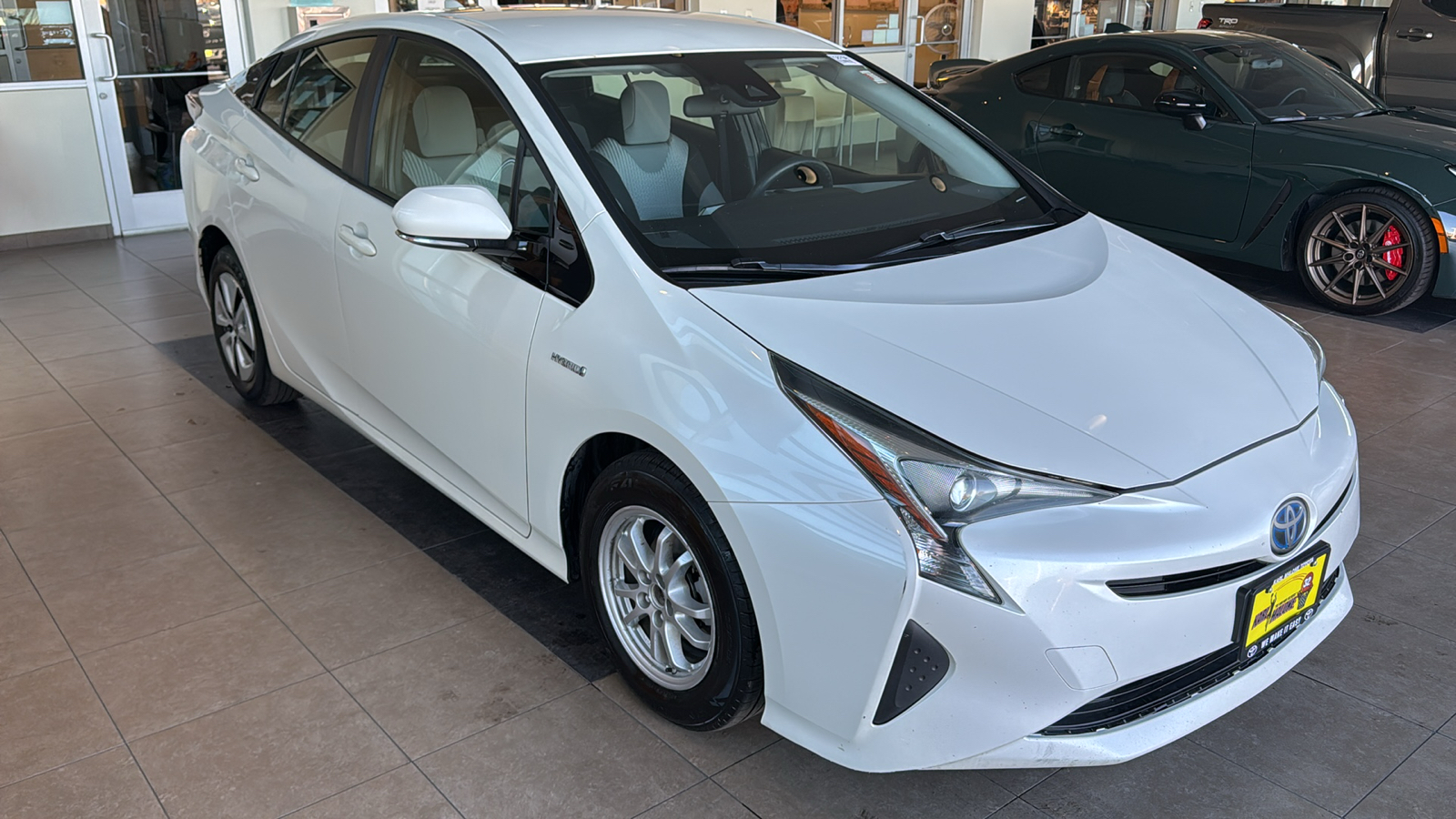 2018 Toyota Prius  6