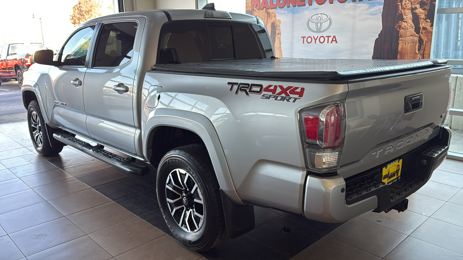 2023 Toyota Tacoma TRD Sport 3