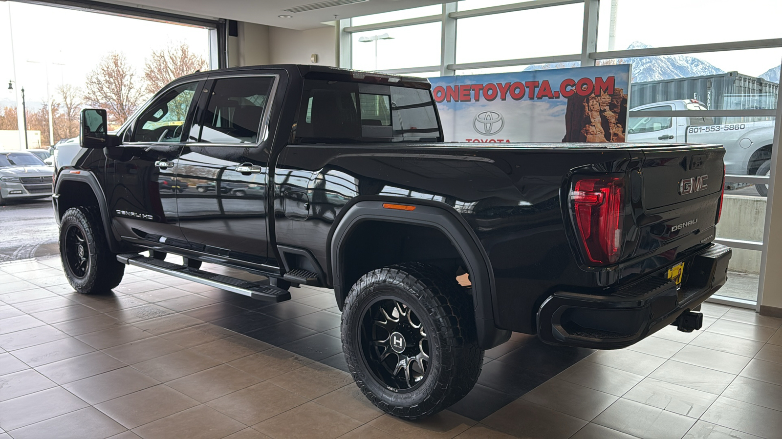 2023 GMC Sierra 3500HD Denali 4