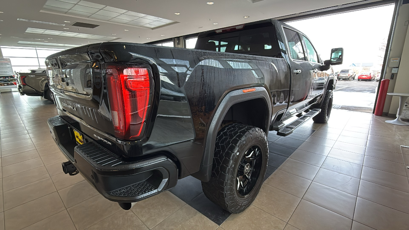 2023 GMC Sierra 3500HD Denali 5