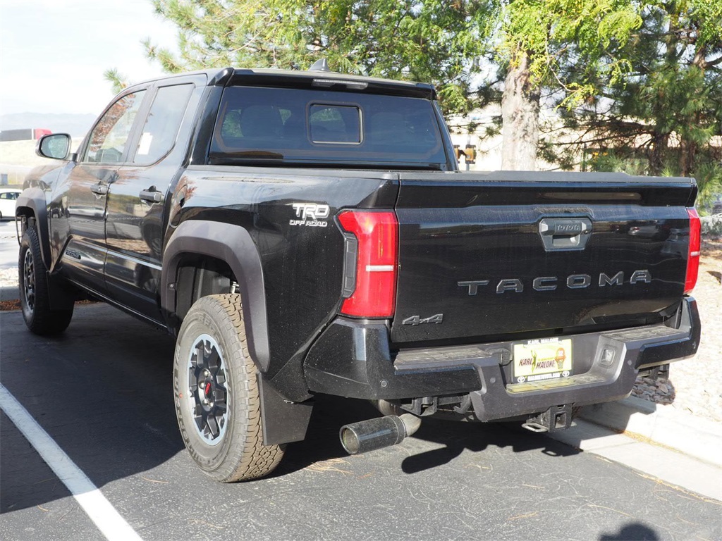 2024 Toyota Tacoma TRD Off-Road 5