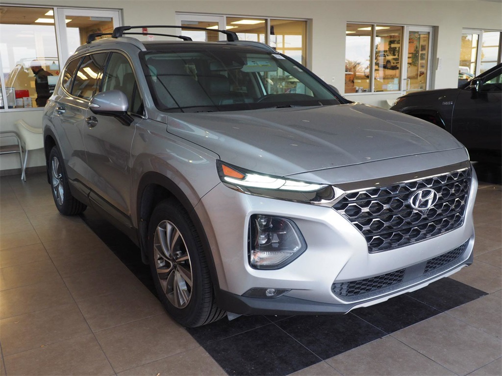 2020 Hyundai Santa Fe Limited 4