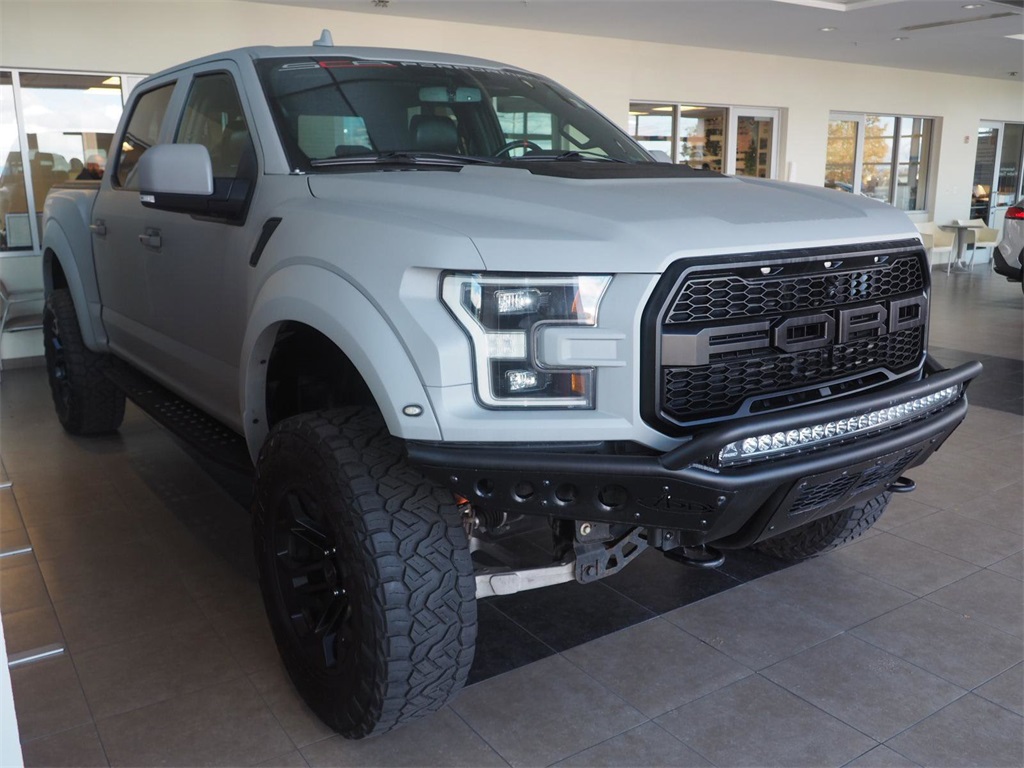 2020 Ford F-150 Raptor 2