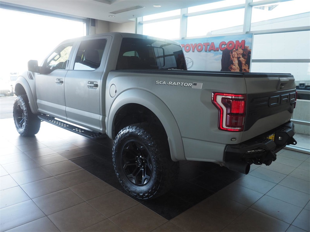 2020 Ford F-150 Raptor 3