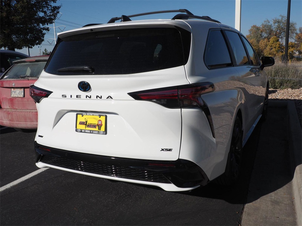 2025 Toyota Sienna XSE 4