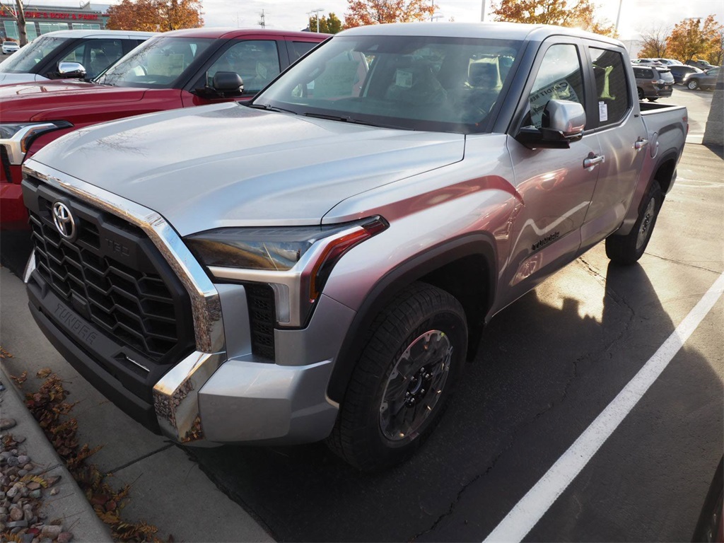 2025 Toyota Tundra SR5 2