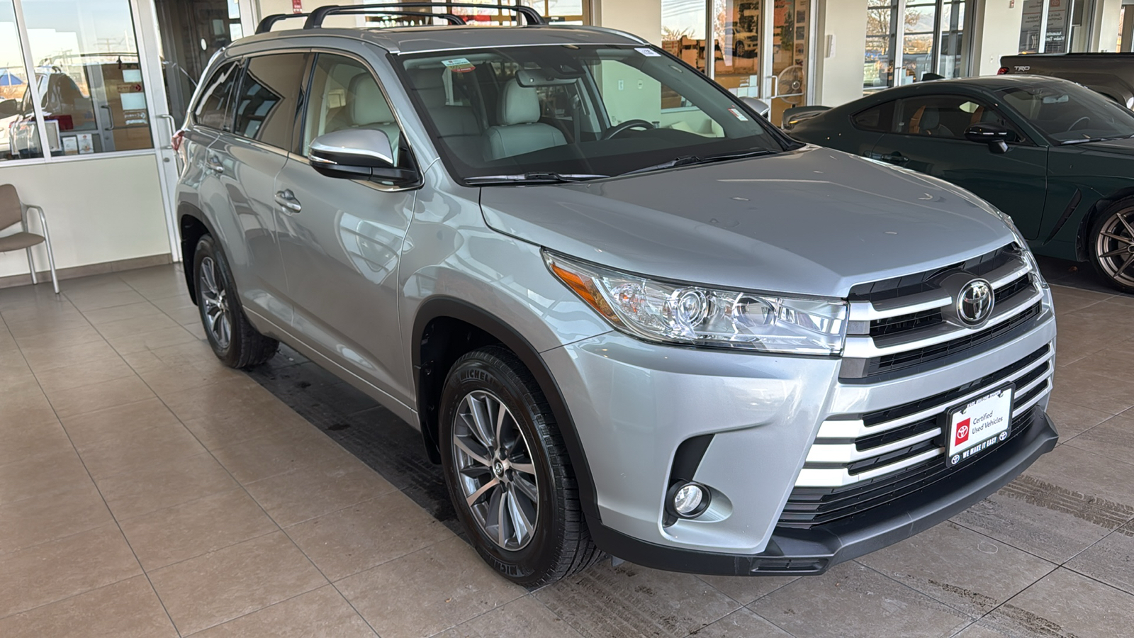 2017 Toyota Highlander XLE 6